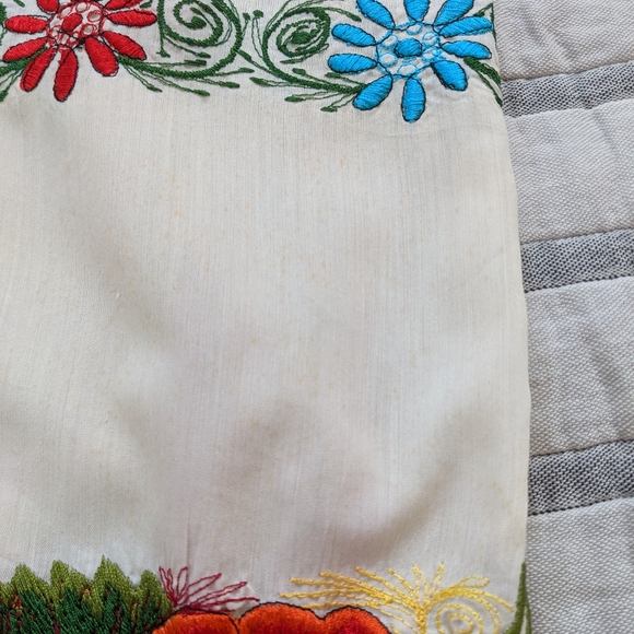 Vintage embroidered caftan - Picture 7 of 7